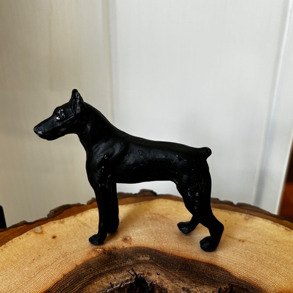 Black wrought iron metal doberman/or Great Dane small dog statue - Picture 7 of 14